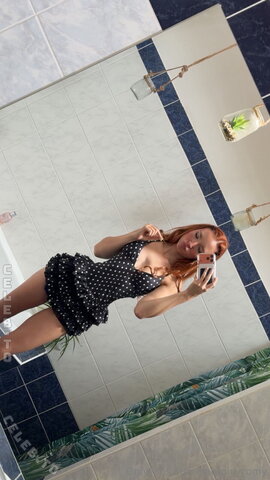 Yourgirl_Romy nude photo 12