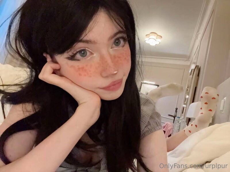 YourSmallDoll nude photo 3
