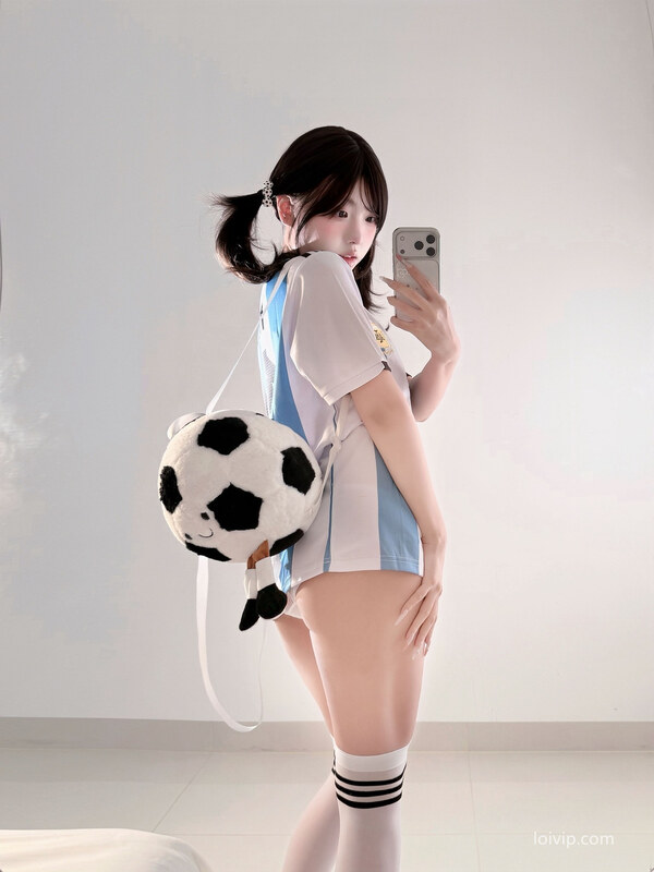 yourzhen zz775888 nude photo 2