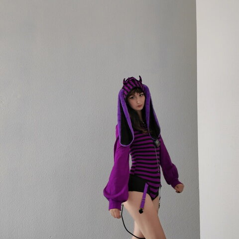 Yquen nude photo 7