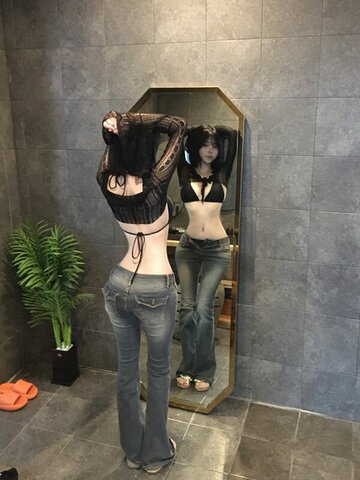 y._.sc nude photo 15