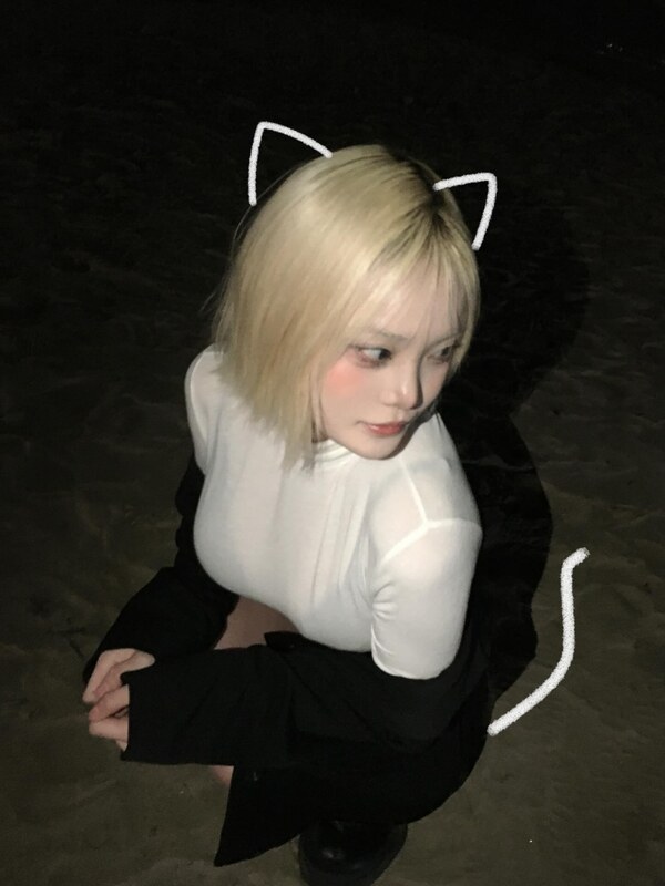 y._.sc nude photo 46