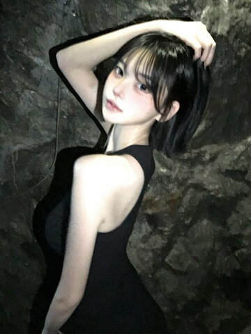 y._.sc nude photo 7