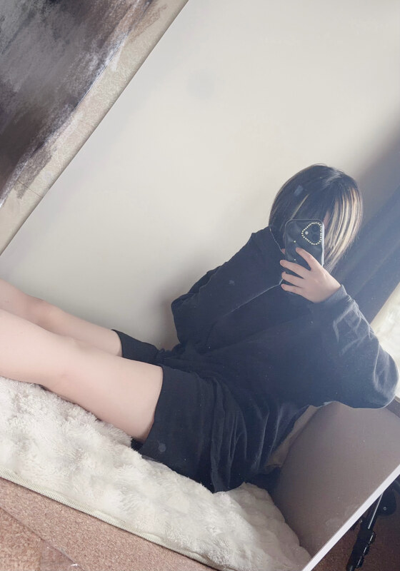 Yuki Shino nude photo 5