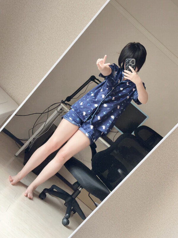 Yuki Shino nude photo 10