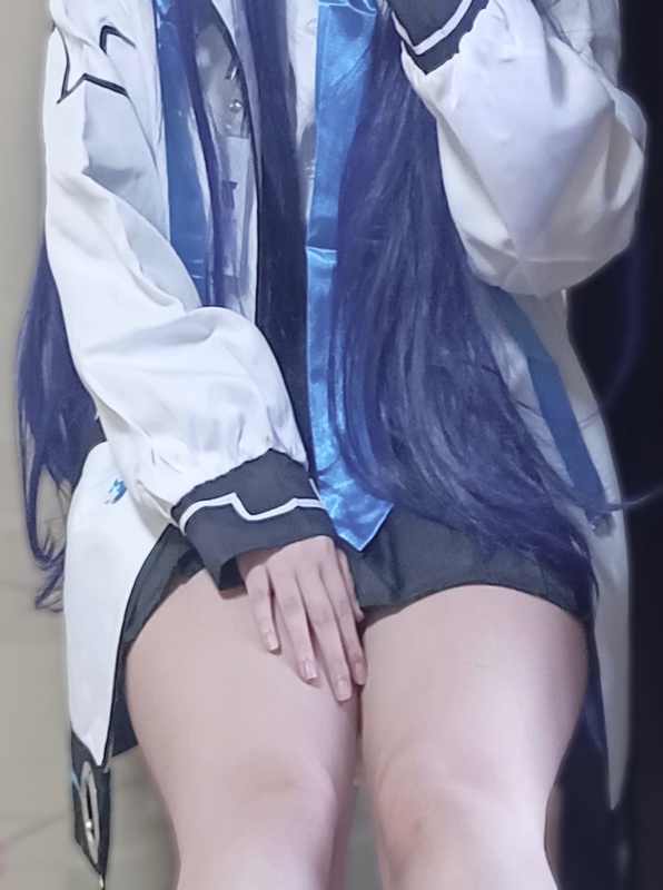 Yuki Shino nude photo 2