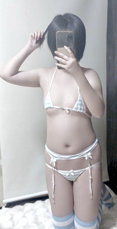 Yuki Shino nude photo 8