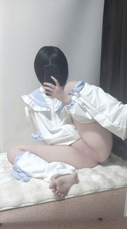 Yuki Shino nude photo 31