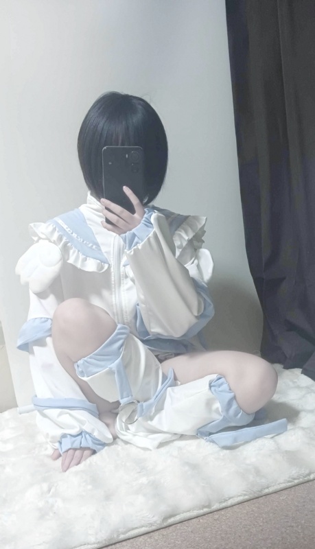 Yuki Shino nude photo 32