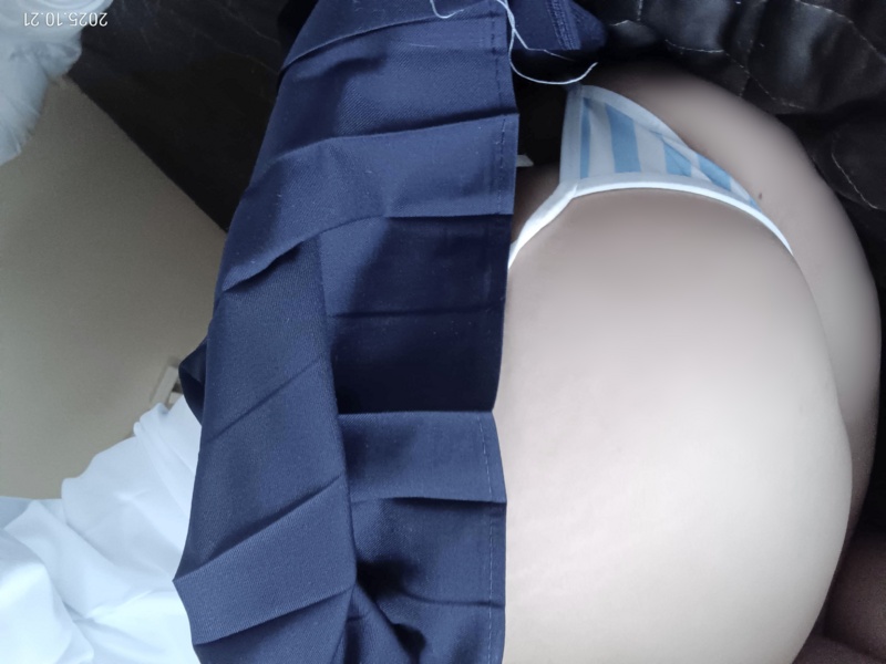 Yuki Shino nude photo 25