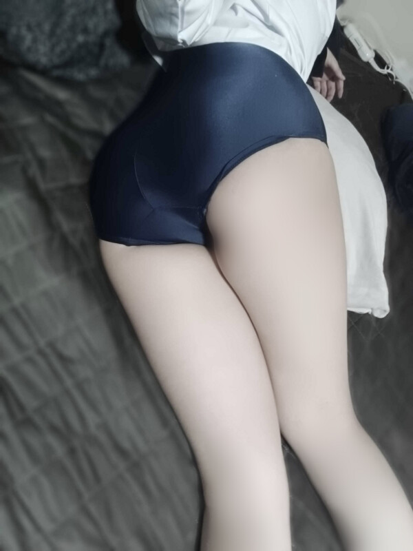 Yuki Shino nude photo 36