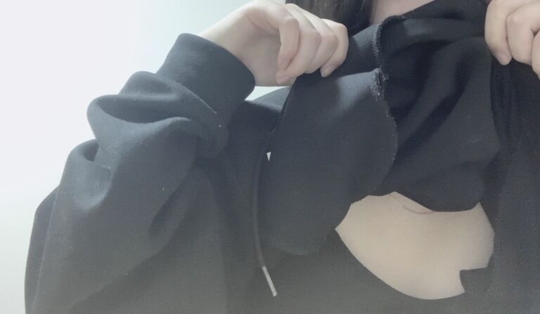 Yuki Shino nude photo 7