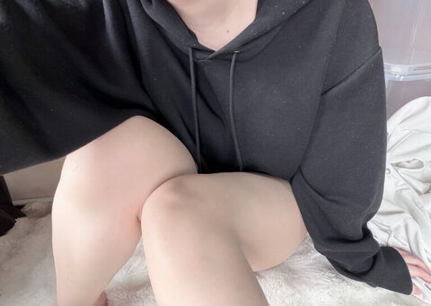 Yuki Shino nude photo 27
