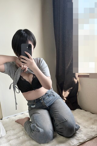 Yuki Shino nude photo 20