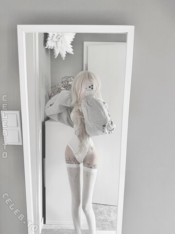 Yukionnadoll nude photo 11