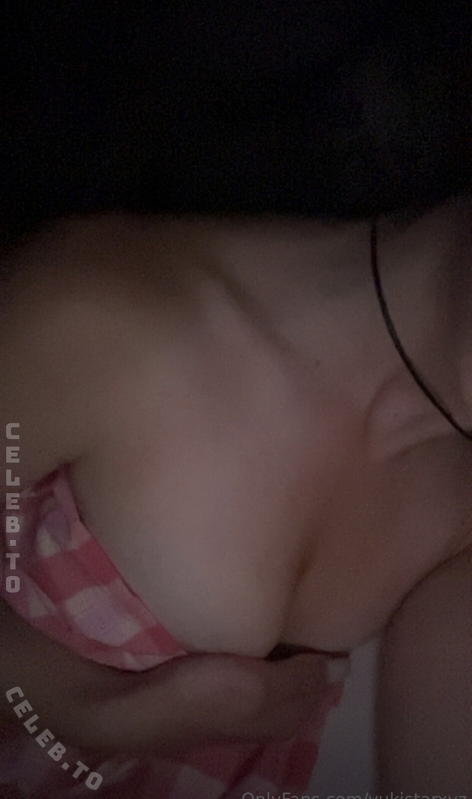 Yukistarxyz nude photo 8