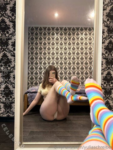 Yulia Schreiber nude photo 10