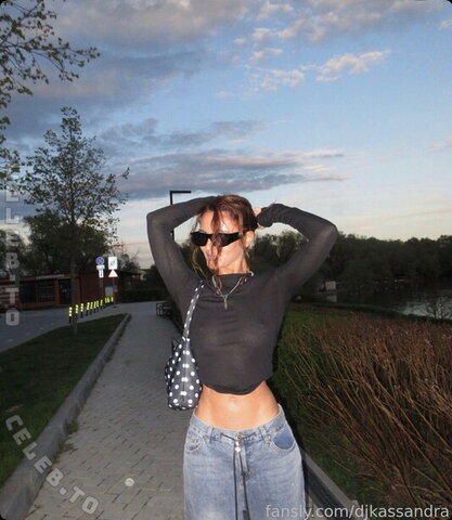 Yuliya Lazarenko photo 2