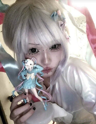 yumenika nude photo 5