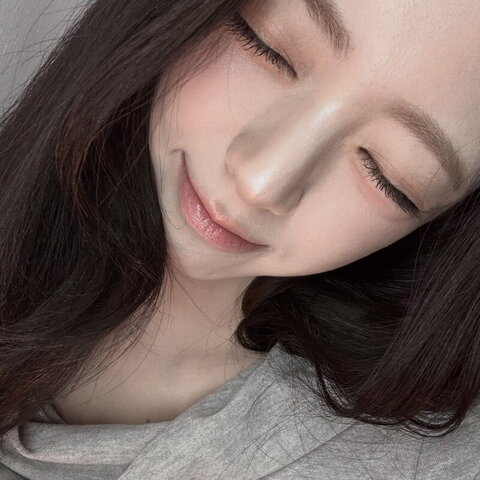 Yuna nude photo 17
