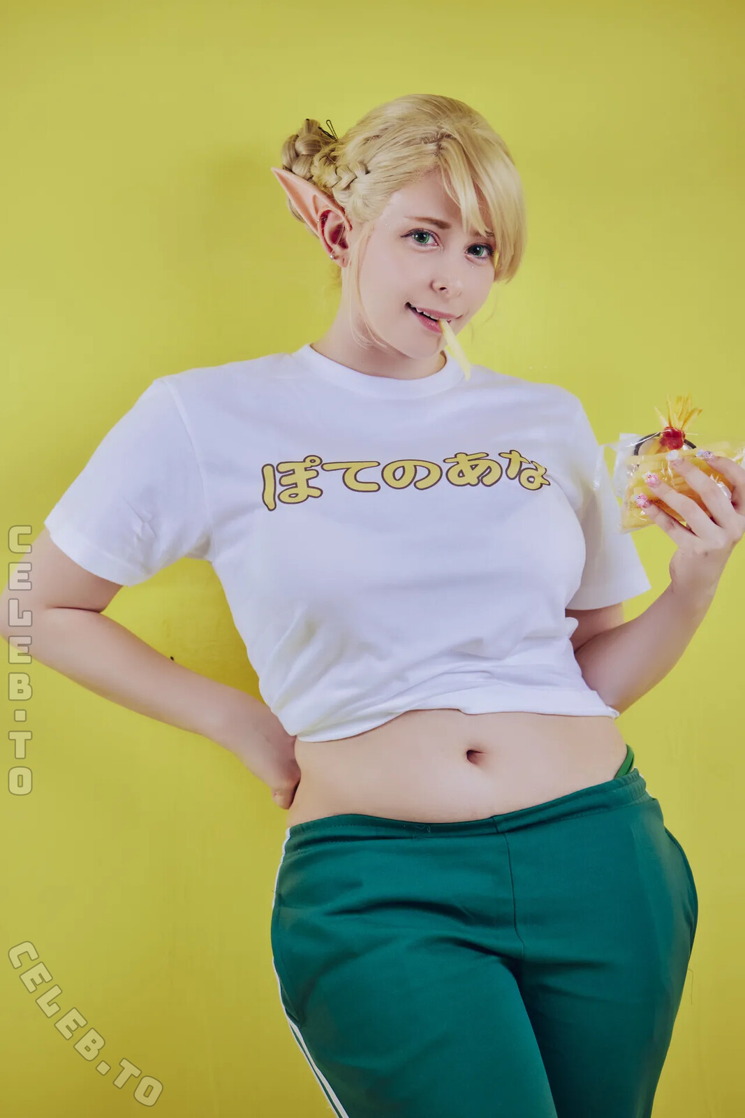 Yuriko Tiger nude photo 6