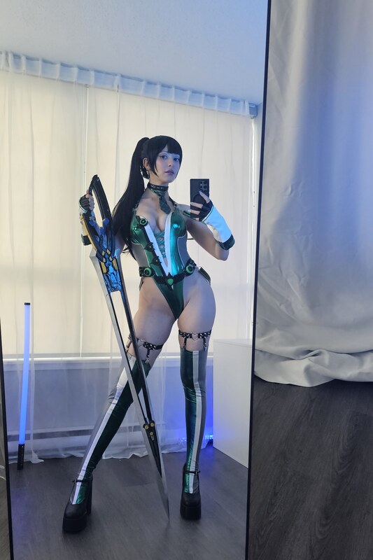 Yuzu Pyon nude photo 2