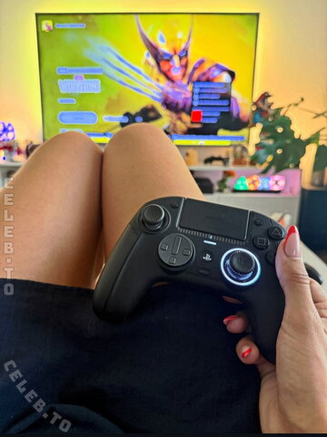 Yve.gaming nude photo 41