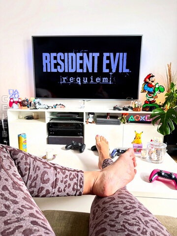 Yve.gaming Sexy (4 photos)