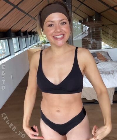 Yvonne Pferrer nude photo 5