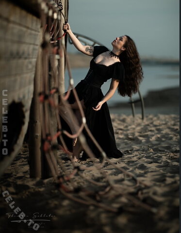 Yvonnesalterego – Photoshoot … What do you say