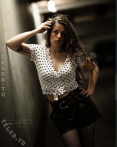 Yvonnesalterego nude photo 4