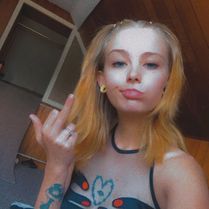 Yxp.rae nude photo 4