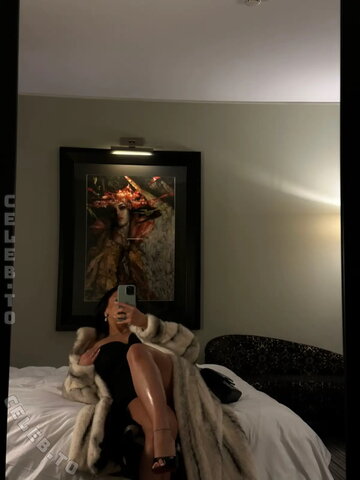Z1lan nude photo 83