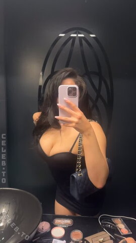Z1lan nude photo 5