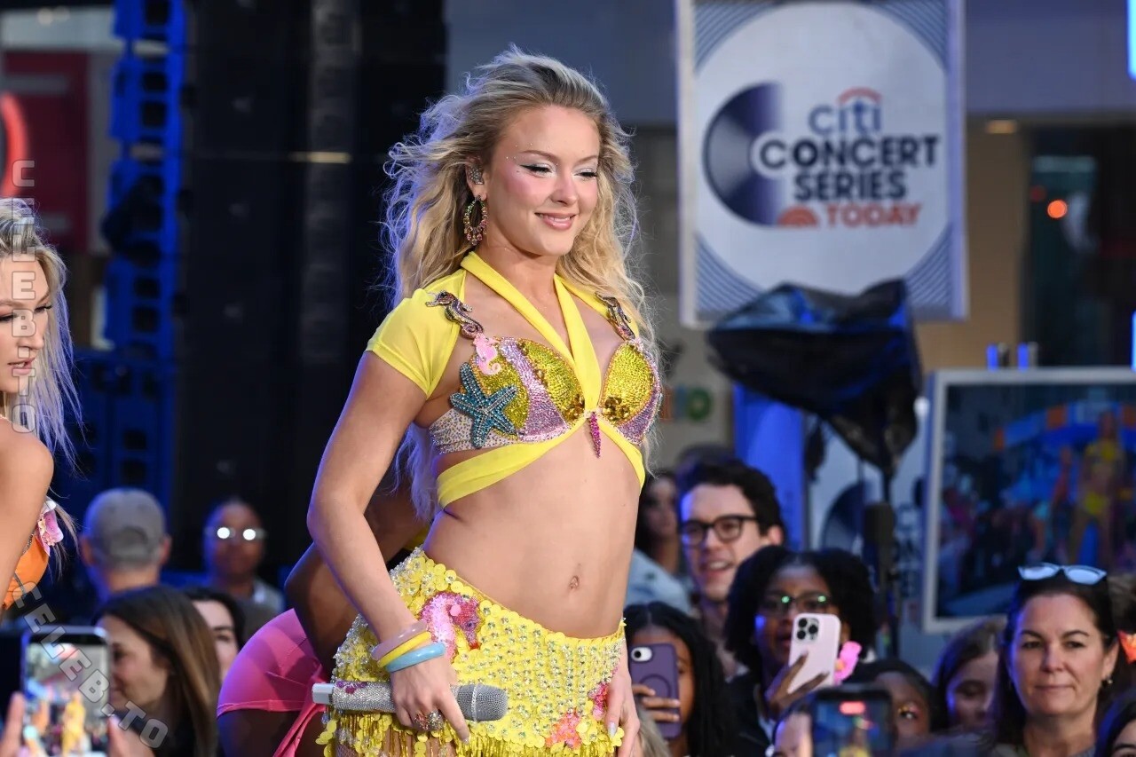 Zara Larsson nude photo 9