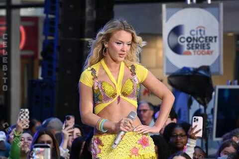 Zara Larsson nude photo 67