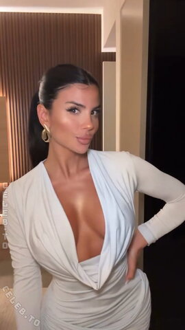 Zara secret nude photo 3