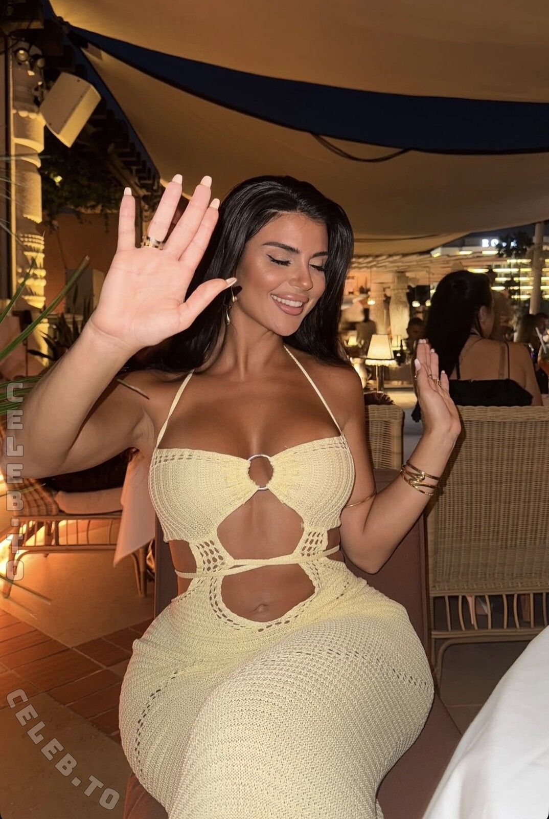 Zara secret nude photo 2