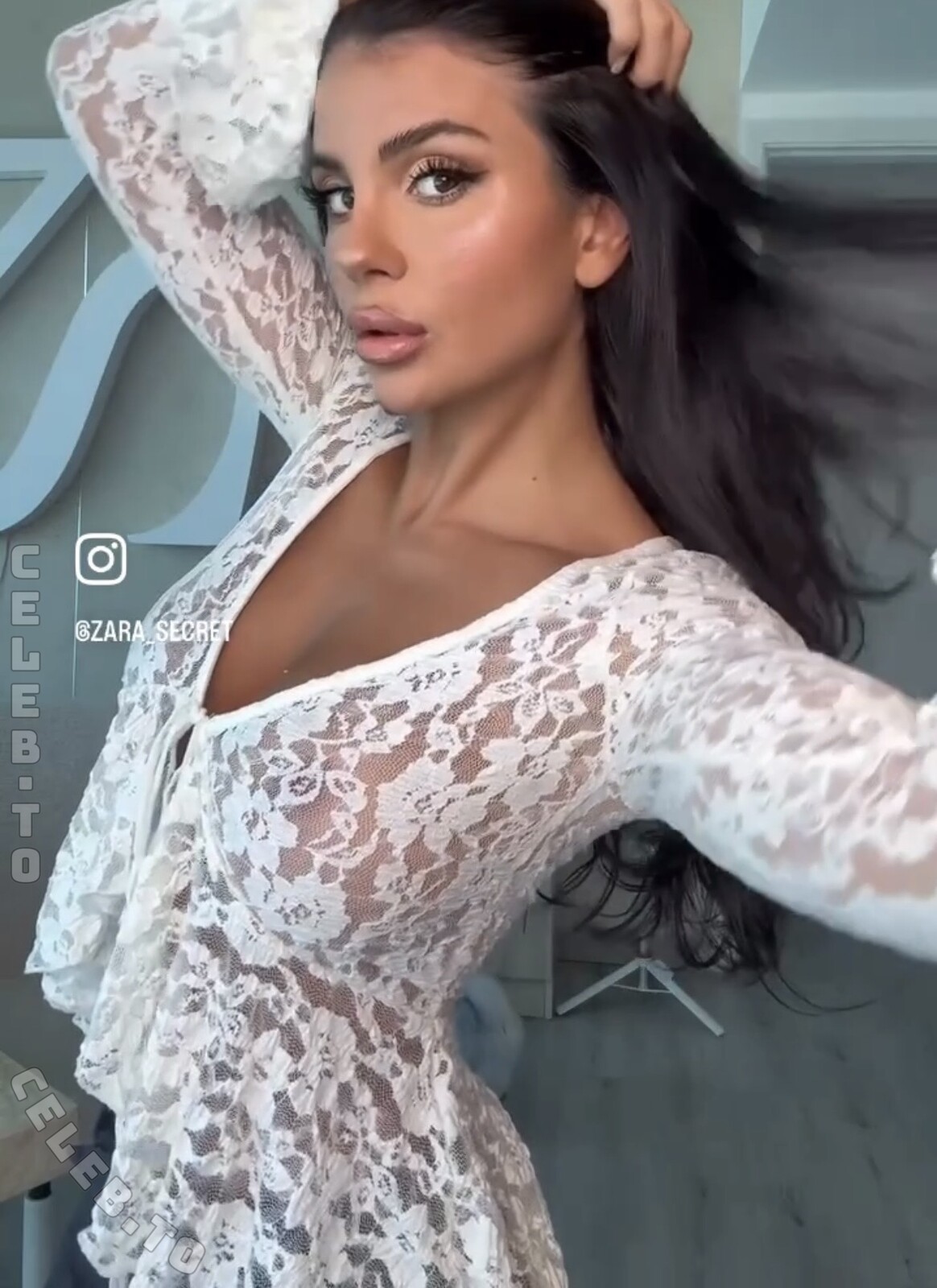 Zara secret nude photo 3