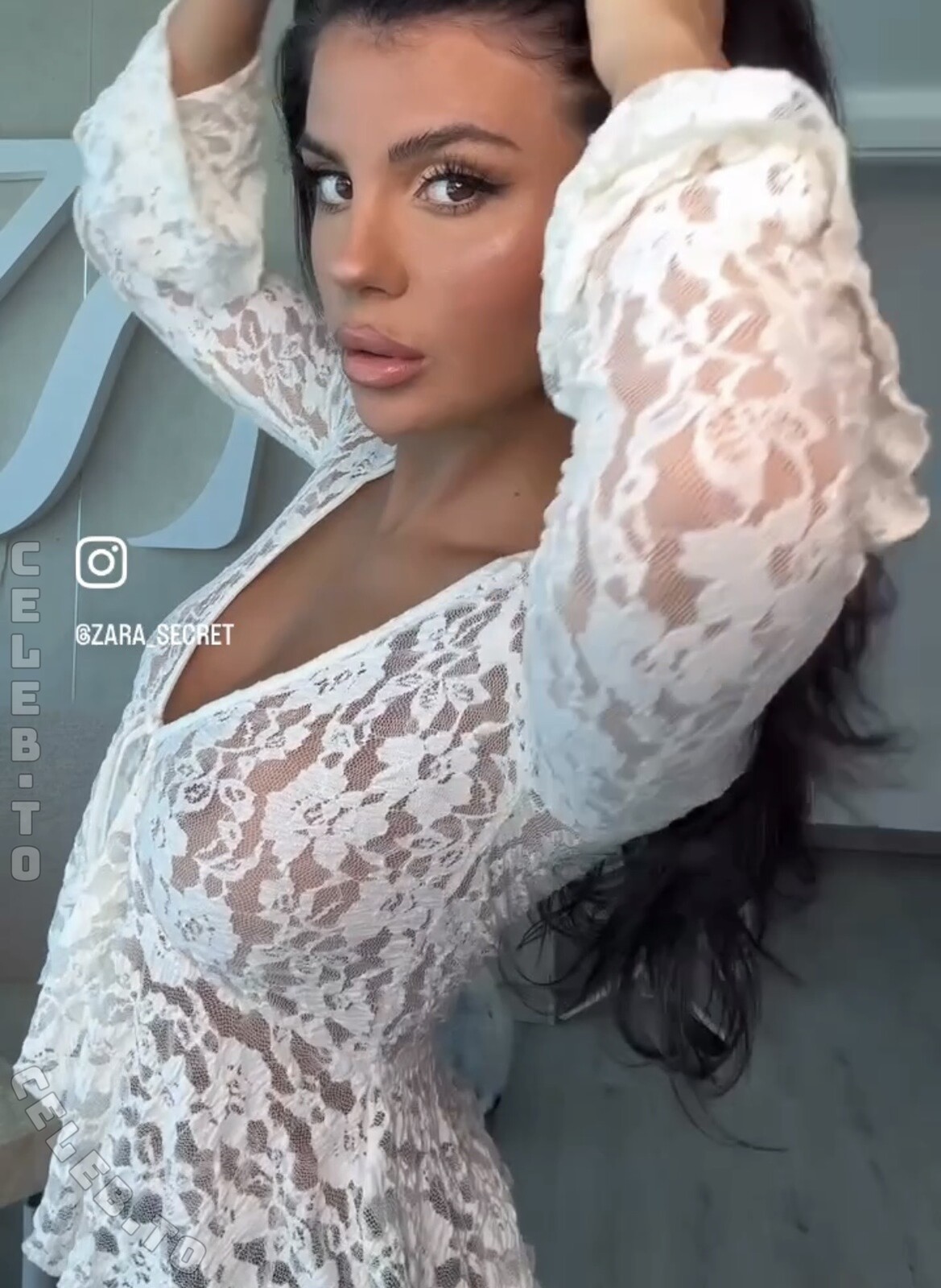Zara secret nude photo 4