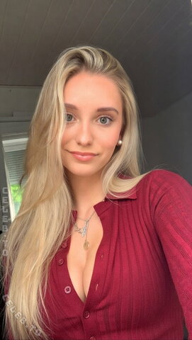 Zarah Ellen nude photo 14
