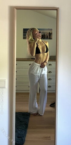 Zarah Ellen New (1 photo)