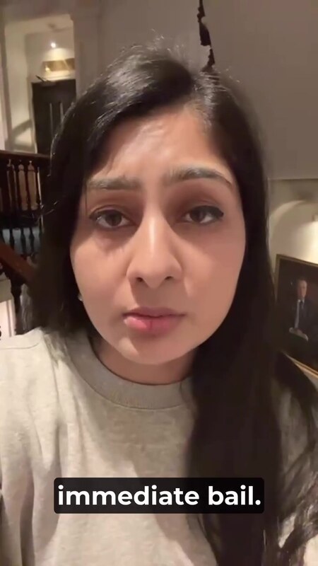 Zarah Sultana nude photo 9