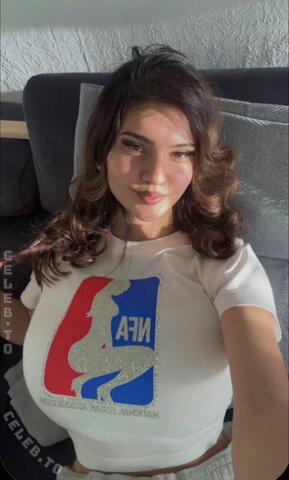 zara.svg nude photo 8