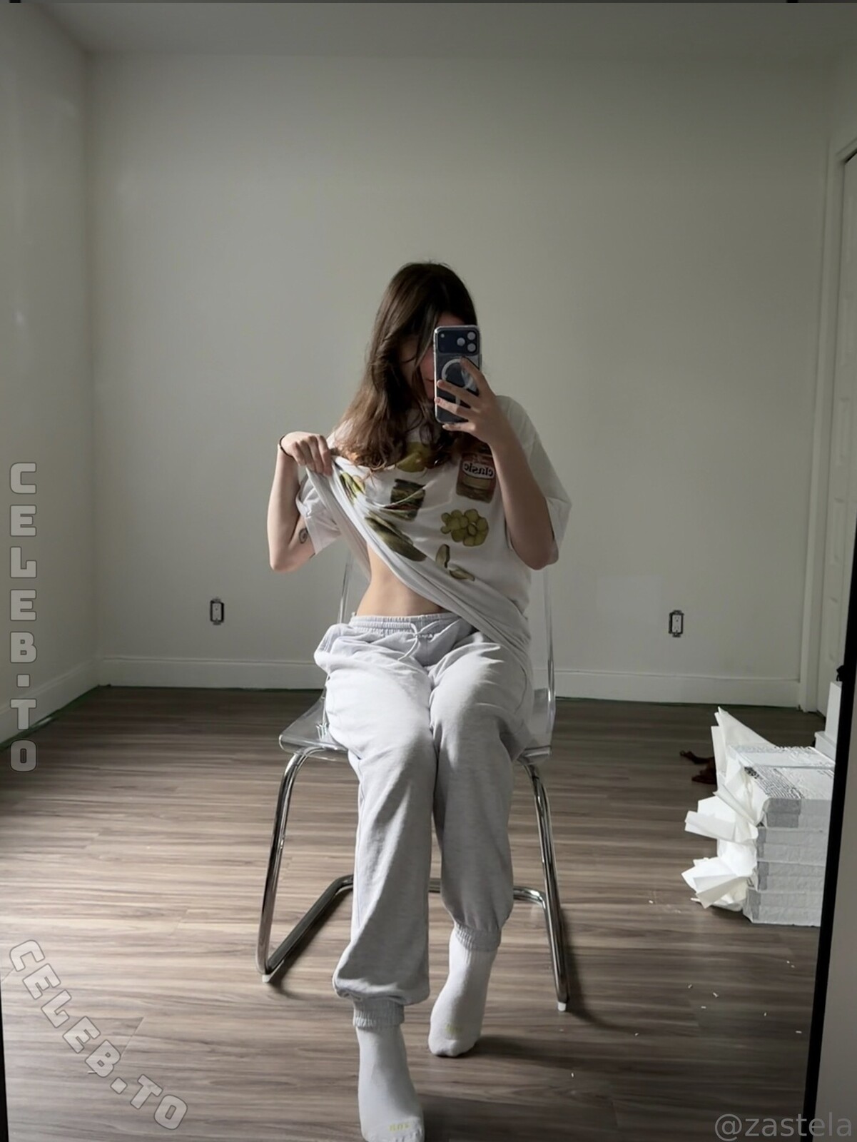Zastela nude photo 2