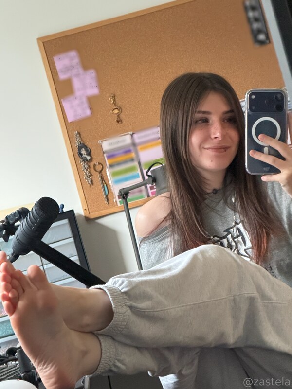 Zasterini nude photo 6