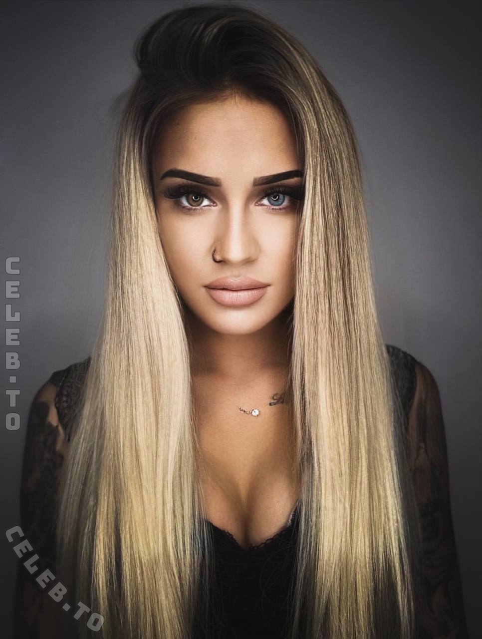 zchrxda nude photo 1