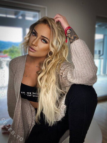 zchrxda nude photo 6
