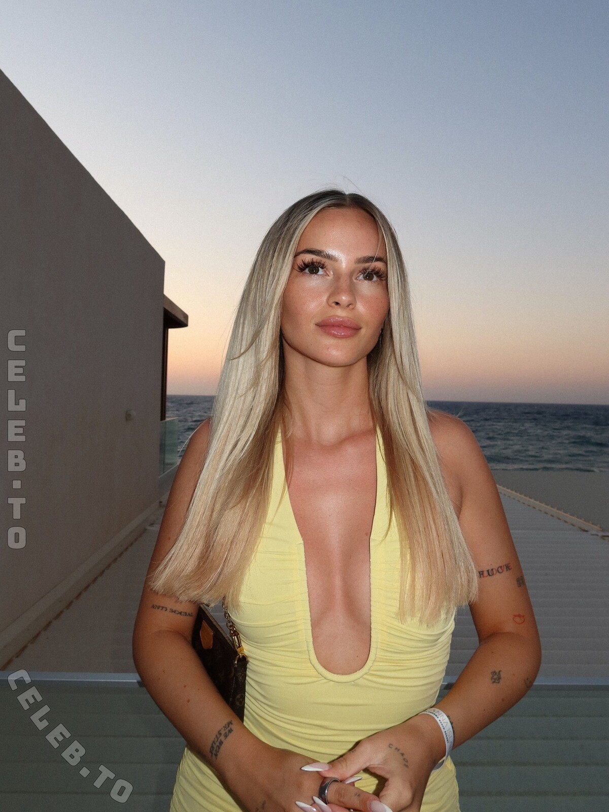 Zclina nude photo 2