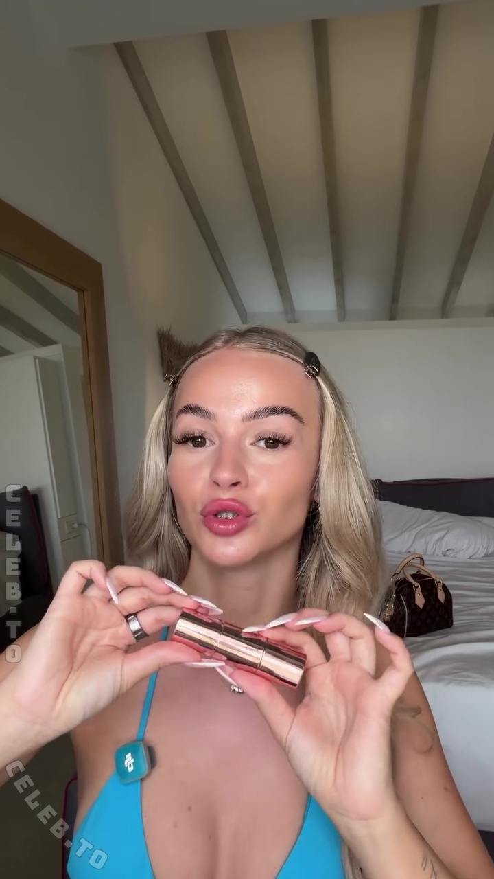 Zclina nude photo 4